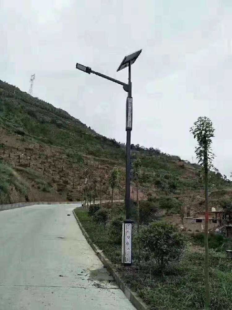 尚志市仿古太阳能路灯